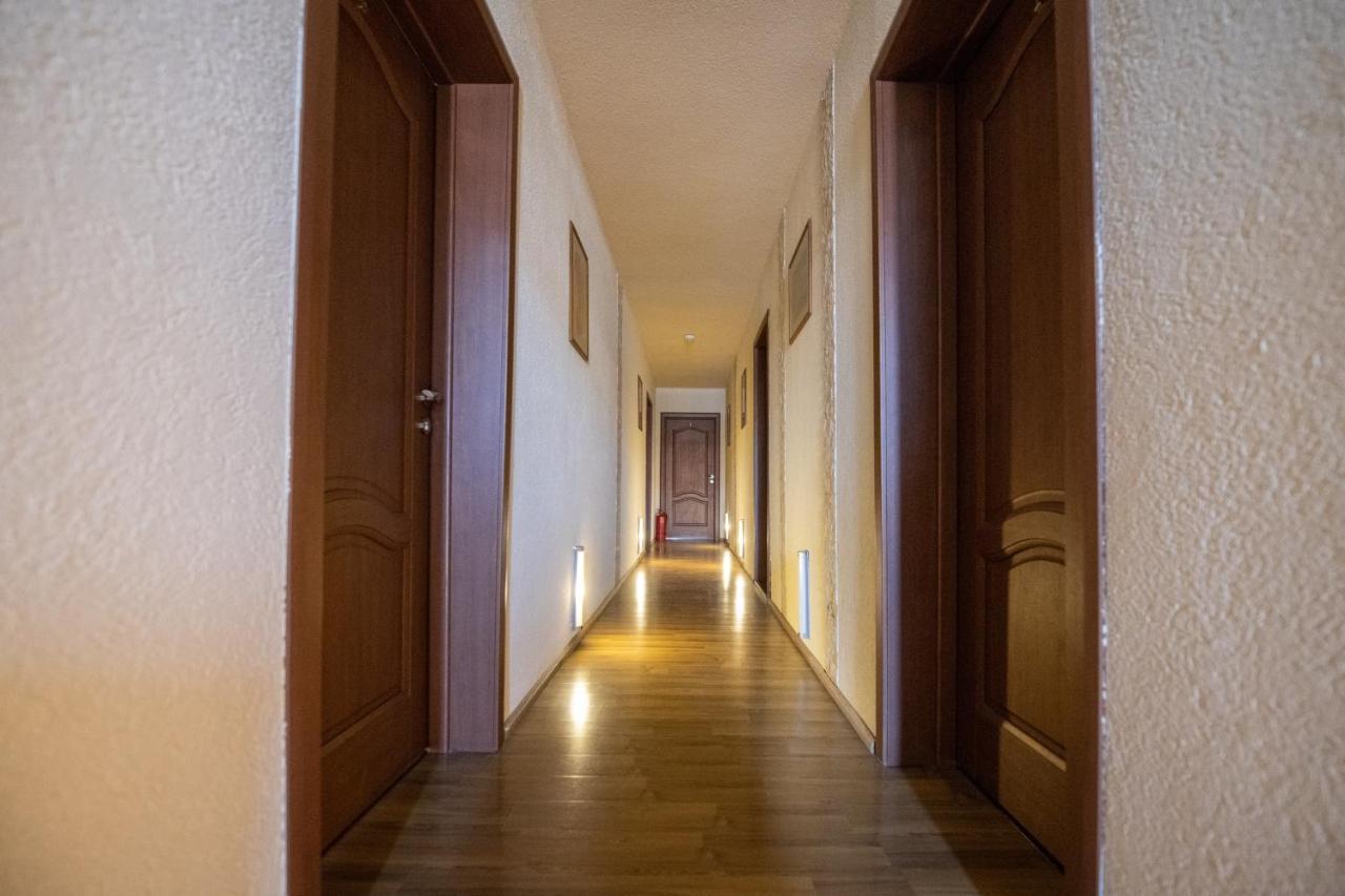 Pensiunea Cupidon Tîrgu Secuiesc Extérieur photo